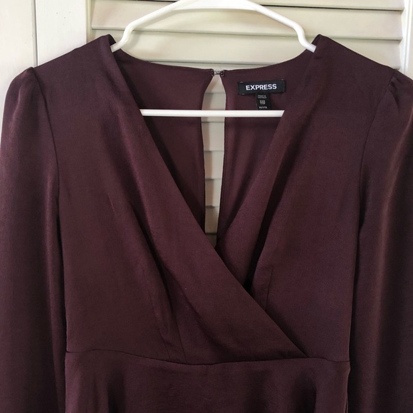 NEW Express wrap dress XXS Petite silky holiday - Picture 2 of 7